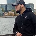Аюб, 25 лет