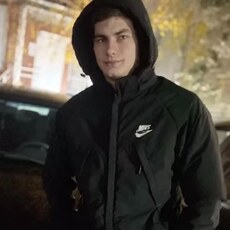 Фотография мужчины Вадим, 19 лет из г. Лабинск