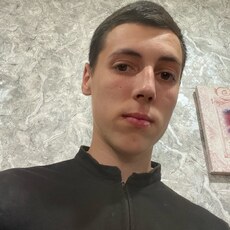 Фотография мужчины Данил, 18 лет из г. Волжск