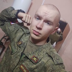 Фотография мужчины Артём, 18 лет из г. Советск (Калининградская Обл)