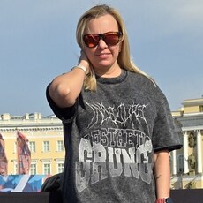 Фотография девушки Елена, 40 лет из г. Санкт-Петербург