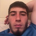 Omar, 24 года