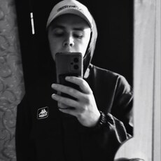 Фотография мужчины Oleg, 29 лет из г. Усолье-Сибирское