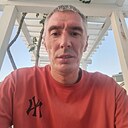 Олег, 44 года
