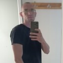 Viktor, 33 года