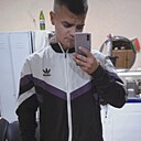 Илья, 22 года
