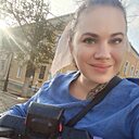 Поля, 34 года