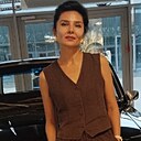 Пэри, 43 года