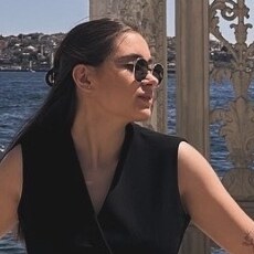 Фотография девушки Юля, 21 год из г. Новочебоксарск