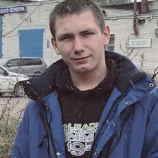 Фотография мужчины Кирилл, 21 год из г. Павловск (Воронежская Обл)