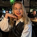 Настя, 23 года