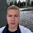 Максим И Богдан, 18 лет