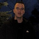 Динар, 23 года