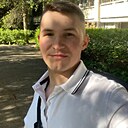 Саша, 26 лет