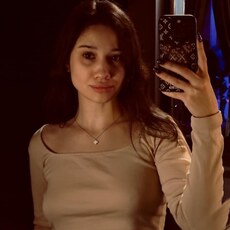 Фотография девушки Карина, 27 лет из г. Владивосток
