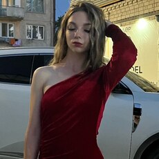 Фотография девушки Милана, 18 лет из г. Барнаул