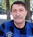 Юрий, 64 года