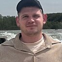 Виктор, 24 года