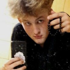 Фотография мужчины Андрей, 18 лет из г. Бахчисарай