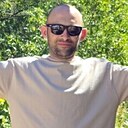 Максим, 33 года