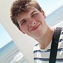 Михаил, 23 года
