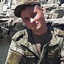 Артур, 24 года