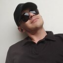 Апрель, 39 лет