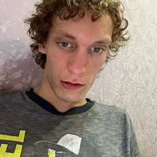 Фотография мужчины Данил, 18 лет из г. Воткинск