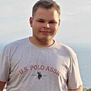 Максим, 22 года
