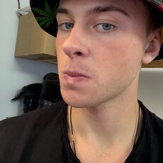 Фотография мужчины Богдан, 20 лет из г. Воронеж