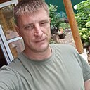 Максим, 33 года