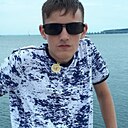 Денис, 23 года