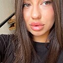 Лола, 22 года