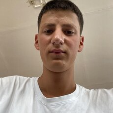 Фотография мужчины Билал, 19 лет из г. Махачкала
