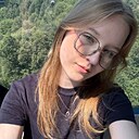 Ксюша, 22 года