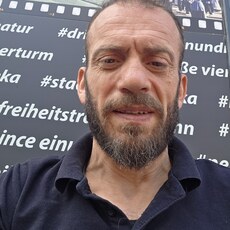Mert, 45 из г. Дортмунд.