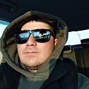 Роман, 33 года