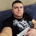 Михаил, 32 года