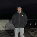 Максим, 19 лет