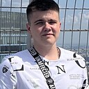 Роман, 22 года