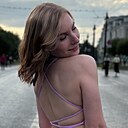 Анастасия, 24 года