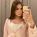 Даша, 18 лет