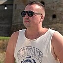 Михаил, 32 года