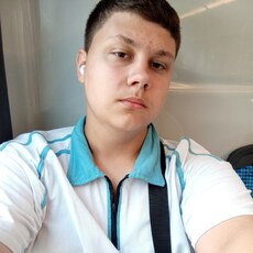 Фотография мужчины Максим, 18 лет из г. Москва