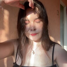 Фотография девушки Алина, 18 лет из г. Великие Луки