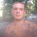 Саша, 22 года