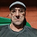 Хусейн, 48 лет