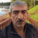 Измир, 44 года