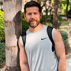 Фотография мужчины Максим, 42 года из г. Нижнегорский