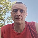 Макс, 33 года
